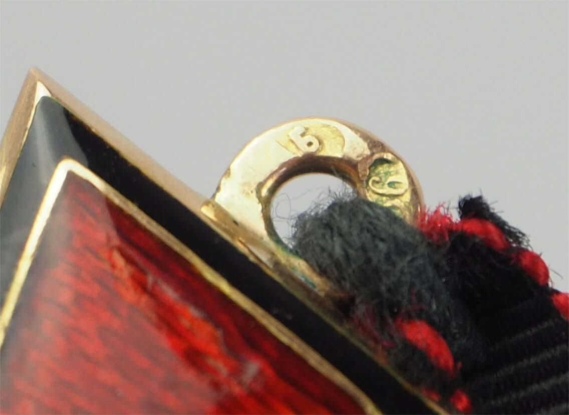 4th class Order of Saint Vladimir  made by the Alexander Brylov  workshop.jpg