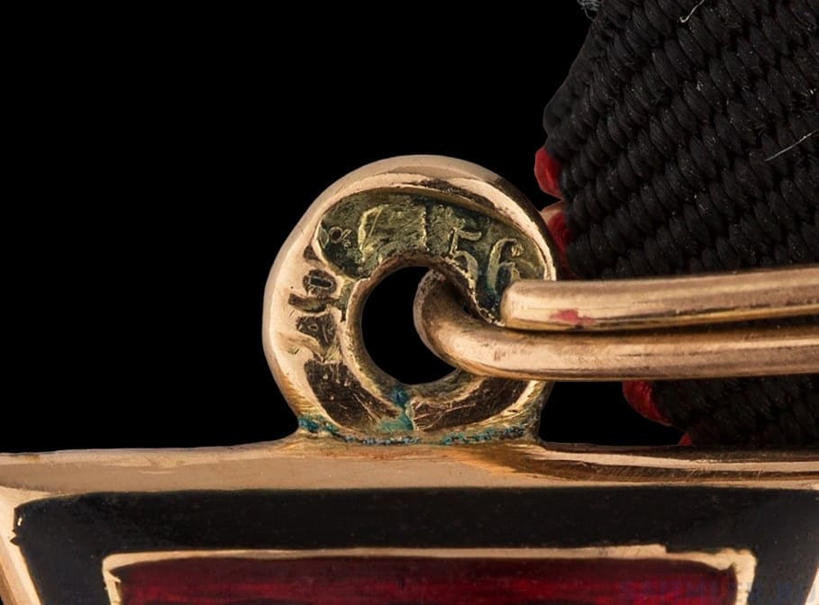 4th class Order of Saint Vladimir  with swords made by Dmitriy Osipov workshop.jpg