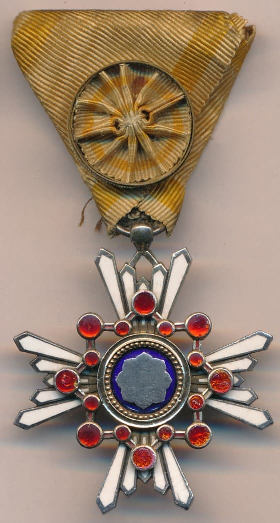 4th class Sacred Treasure order made by Shobido.jpg