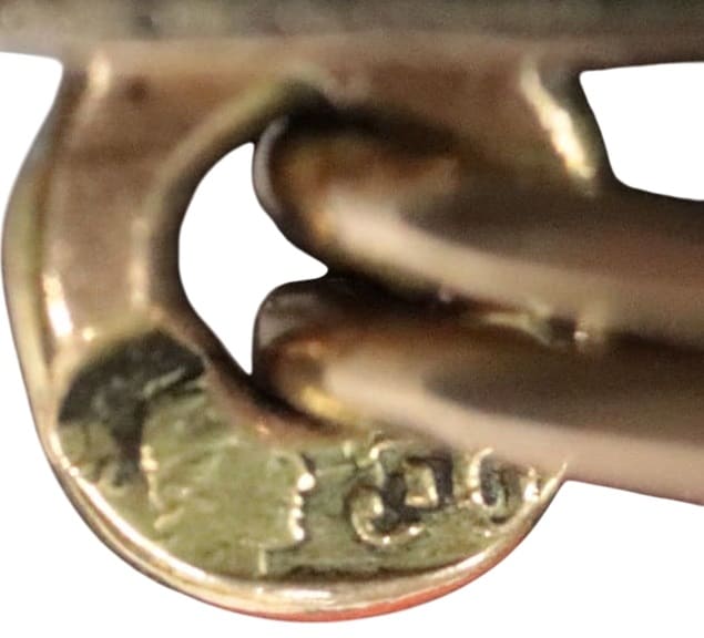 4th class  Saint  Vladimir with swords and black flat enamel .jpg