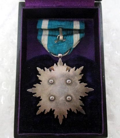 5th class Golden  Kite order awarded in 1906.jpg
