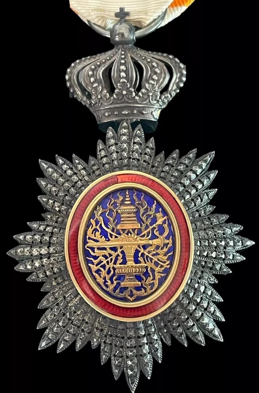 5th class order made by Palais-Royal No.46 Kretly Paris.jpg