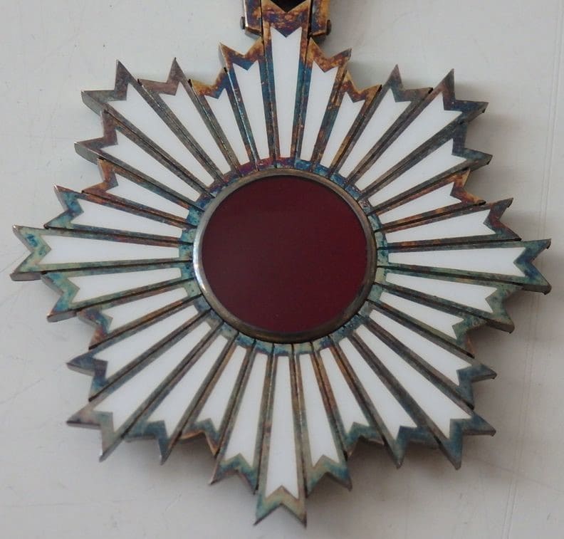 5th class Rising Sun Order  awarded in 1938 to a Naval Lieutenant Commander.jpg