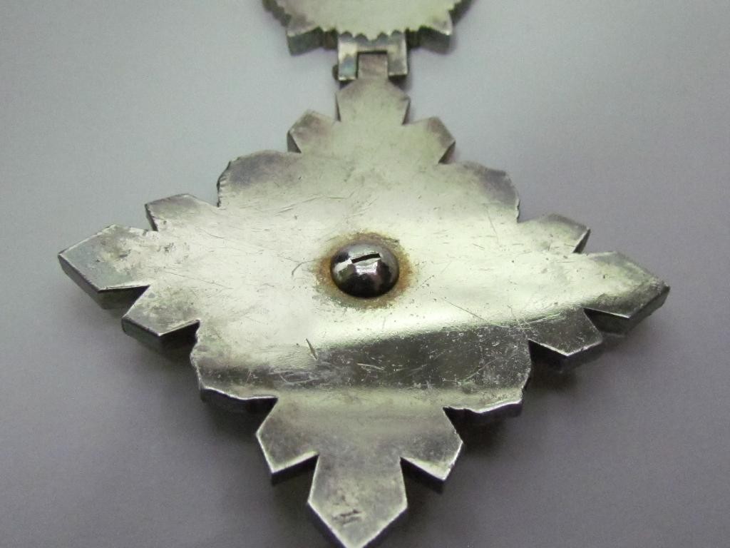 6th  class Order of  the Auspicious Clouds.JPG