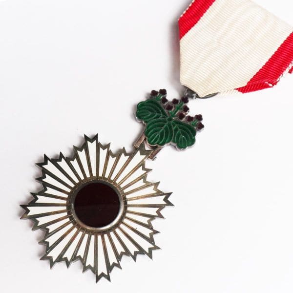 6th  class Order of the Rising Sun awarded in 1934.jpg