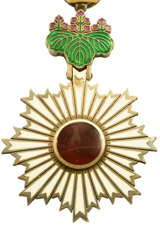 6th class Rising Sun order for the WW1.jpg