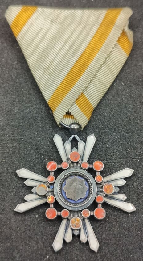 6th class Sacred Treasure order made by Shobido.jpg