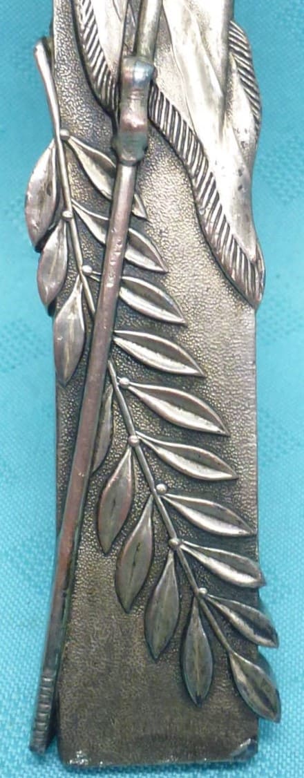 6th Division   Shandong Dispatch Jinan Incident Commemorative Paperweight.jpg
