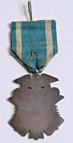 7th class  Golden Kite order awarded in 1906 to Chief Petty Officer.jpg