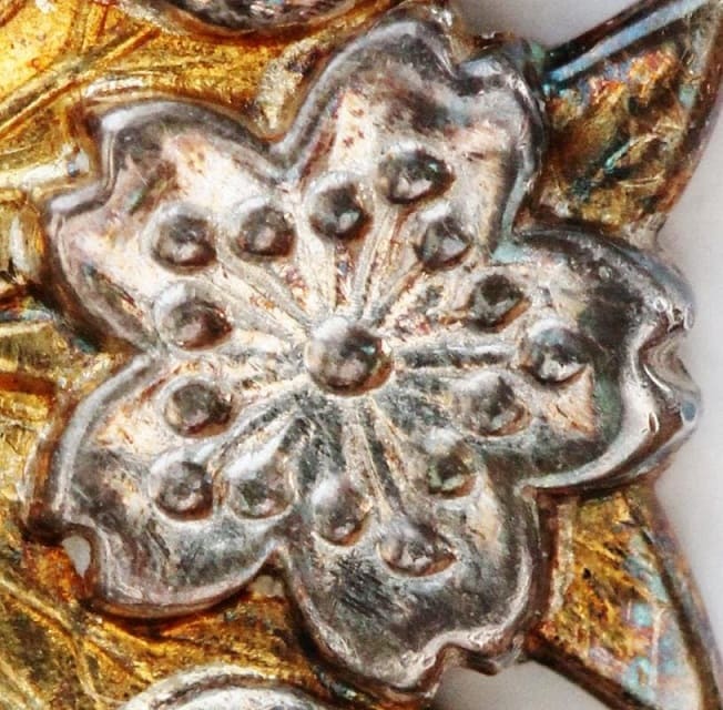 7th class Precious Crown order in seal script..jpg