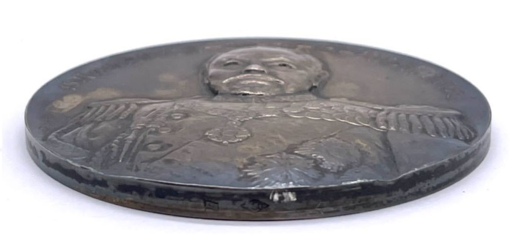 Admiral Togo  Commemorative  Table Medal.jpg