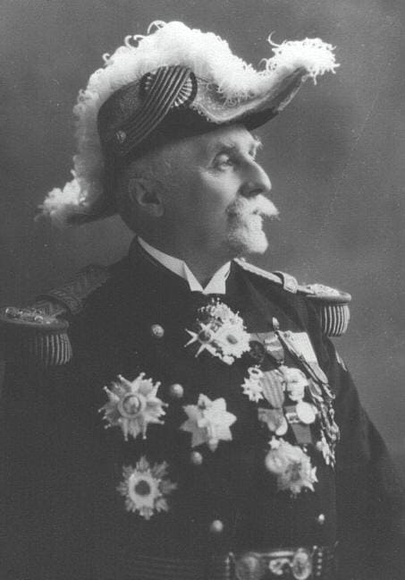 Admiral Zéphirin-Alexandre-Antoine Schwerer (1862 – 1936).jpg