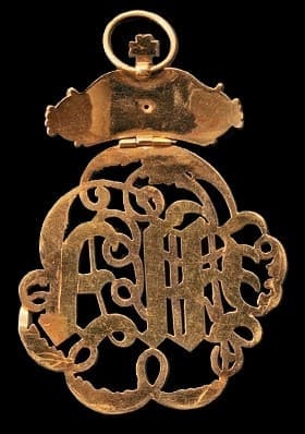 An Insignia for the Honor  Dames of the Grand-Duchess of Tuscany.jpg