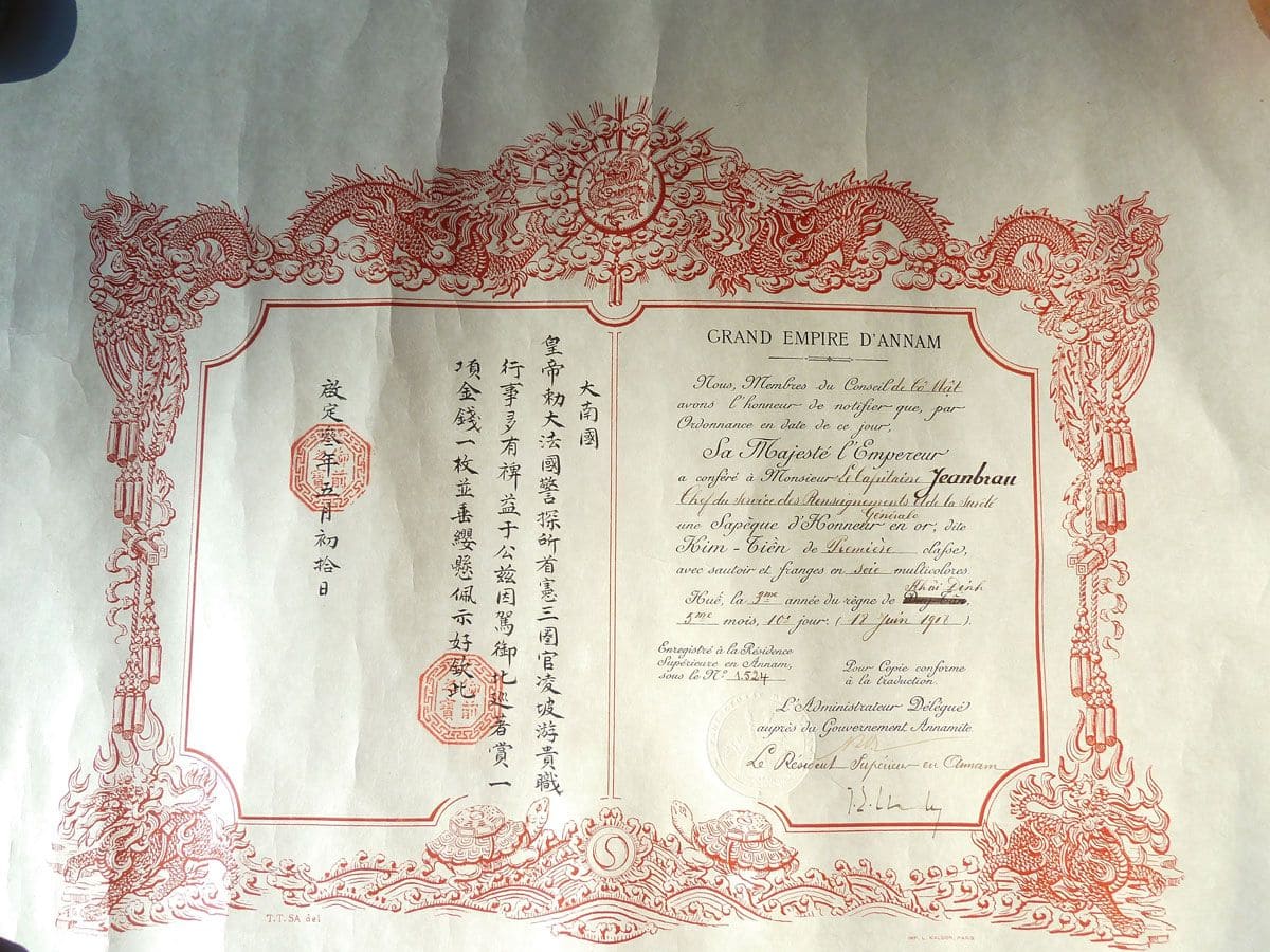 Annam,1st class Honor Sapeque.jpg