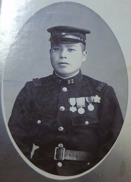 Army Marksmanship Badge  Worn in Accordance with the 1888.jpg
