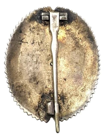 Army War College Graduation Badge made by  Amino&Co, Tokyo.jpg