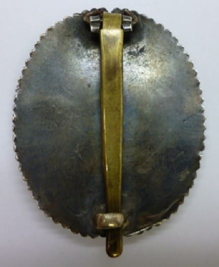 Army War College  Graduation Badge of General Yoshikazu Nishi.jpg