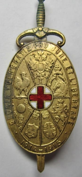 Badge Gloria Vulneratis Pro Jure Et Libertate 1914-1915..jpg
