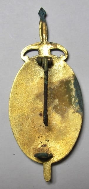 Badge Gloria Vulneratis Pro Jure Et Libertate 1914-1915 ..jpg