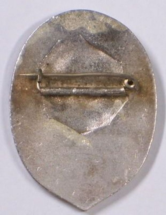 Badge of Friends of the Military Association 軍友会章 -.jpg