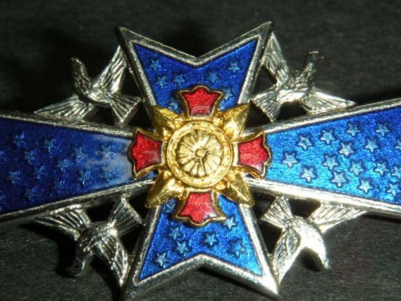 Badge of Japan Disabled Veterans Association-.jpg