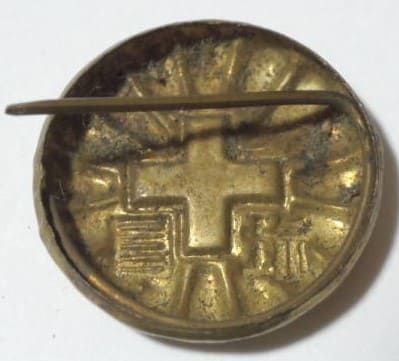 本赤十字社社員　バッジ.jpg