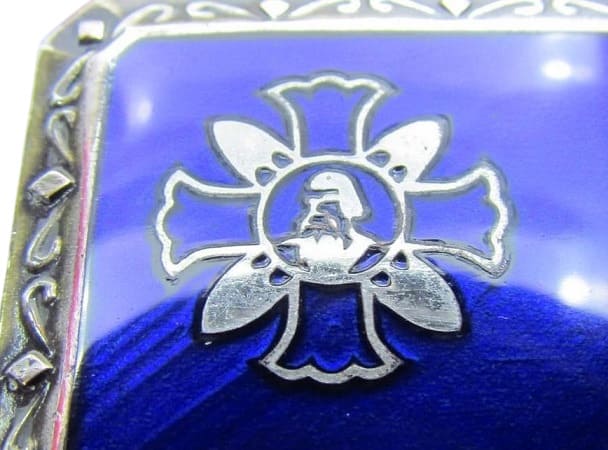 日本傷痍軍人会バックル -.jpg