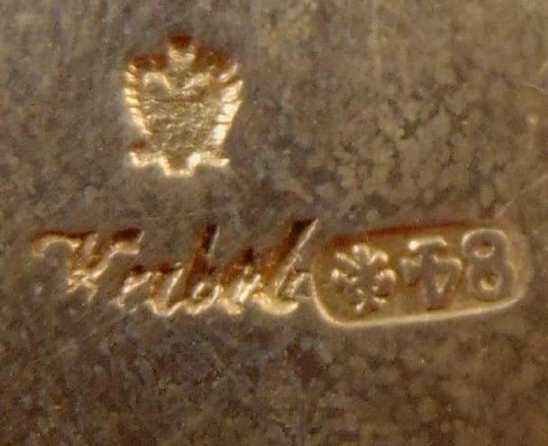 Breast star of  St.Stanislaus Orders for  Non-Christians.jpg