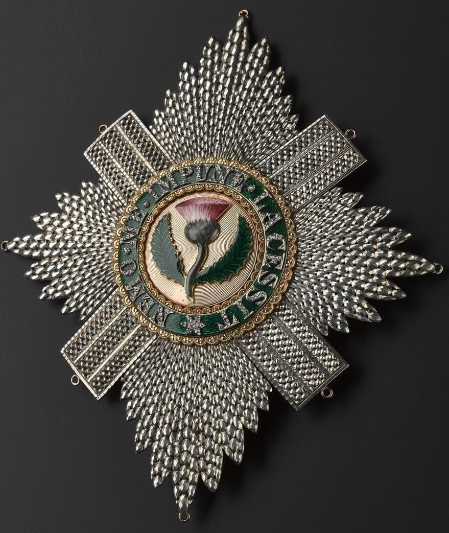Breast star of the Order of the Thistle from the  collection of National Museum of Scotland.jpg