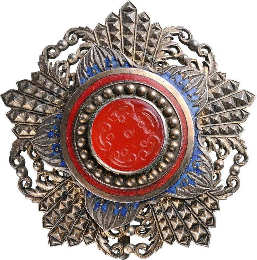 Brilliant Jade  Order breast star 194.jpg