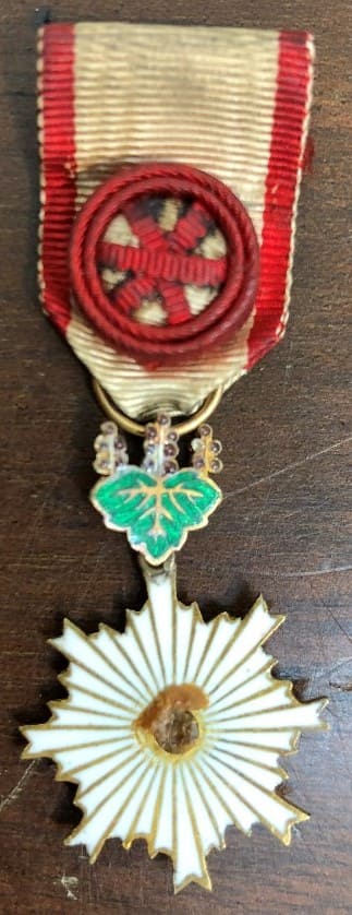 British made miniature of Rising Sun  order.jpg