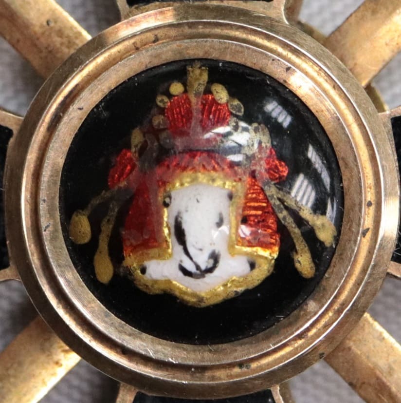 Central medallion.jpg