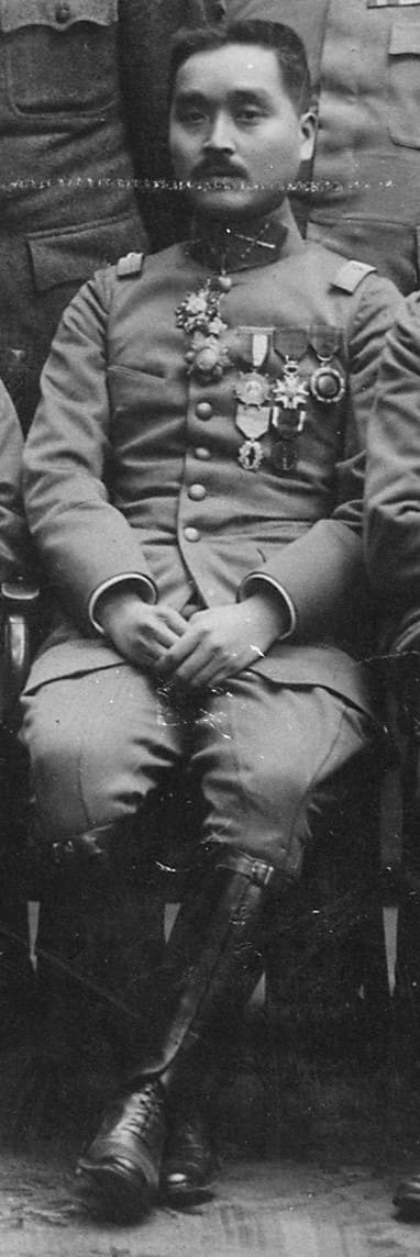 Chinese  officer.jpg