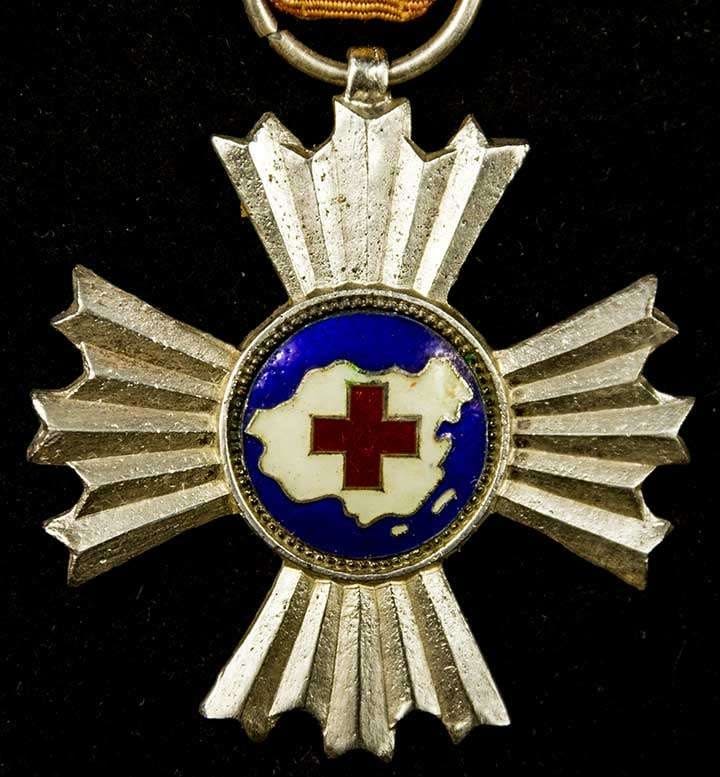 Chinese Red Cross'  award.jpg