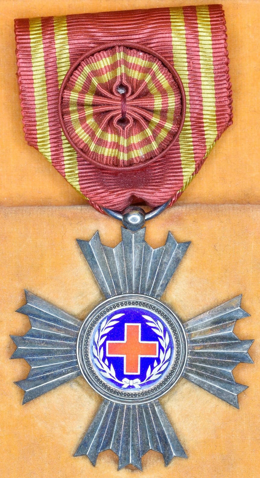 Chinese Red Cross Society Honorary Member's Order.jpg