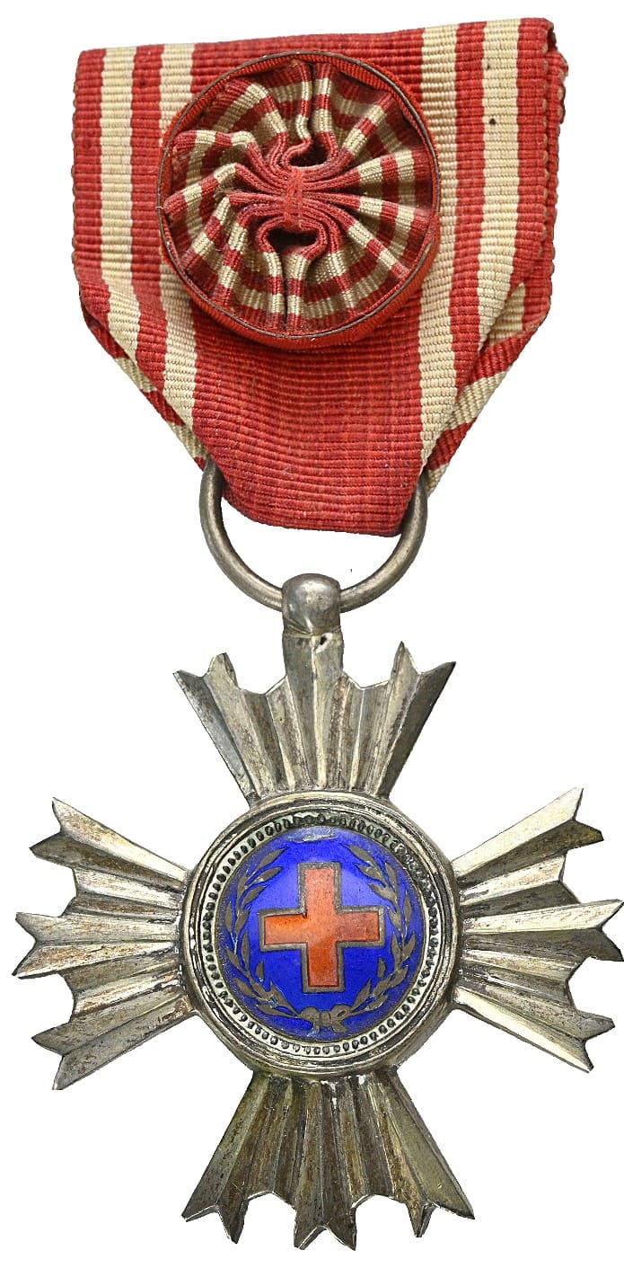 Chinese Red  Cross Society Honorary Member's Order.jpg