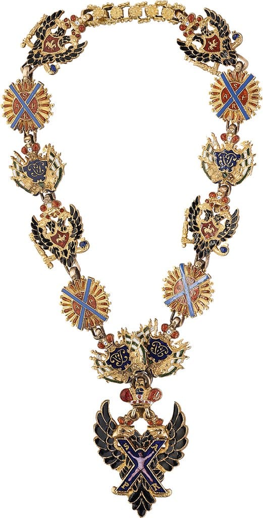 Collar and badge of the Order of St. Andrew made.jpg