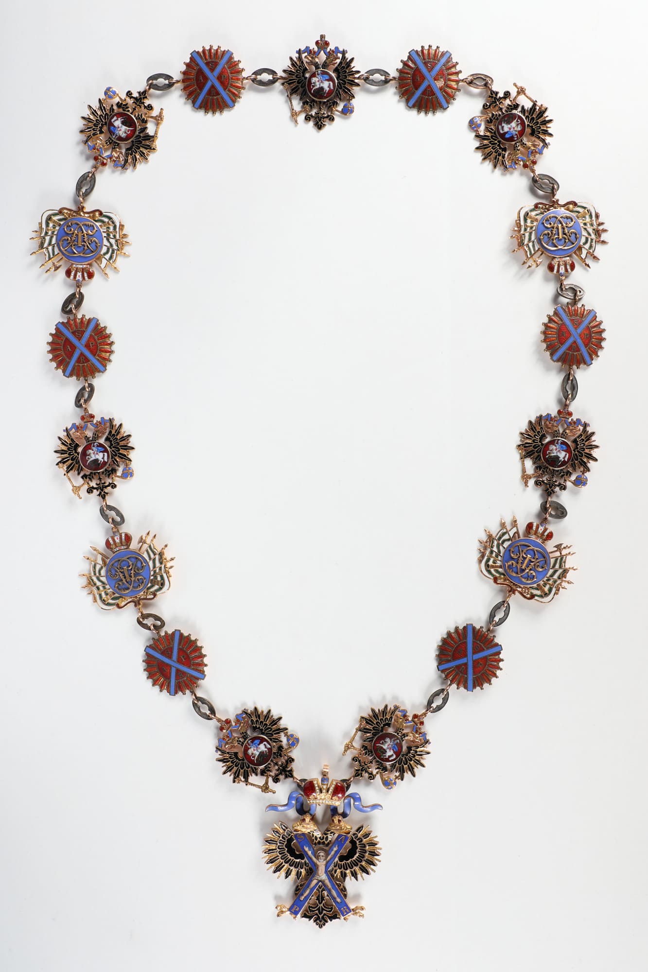 Collar of Saint Andrew order made by Julius Keibel.jpg