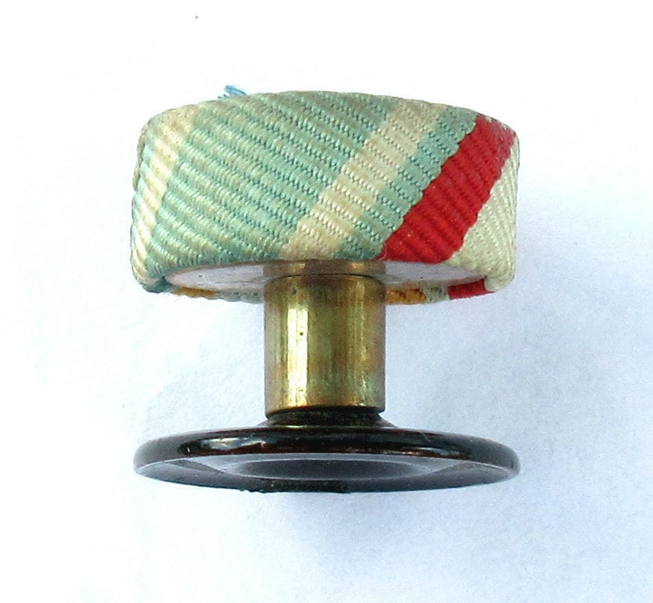 Combined  Button Rosette for Order 二種以上ノ略綬ヲ合併シタ.jpg