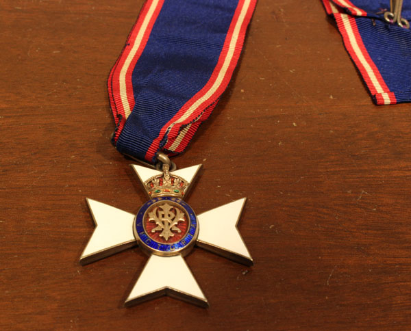 Commander cross of Royal Victorian Order.jpg