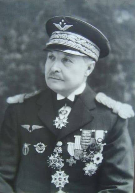 Commander of the 21st French Aviation Regiment Alexandre Bouchet.jpg