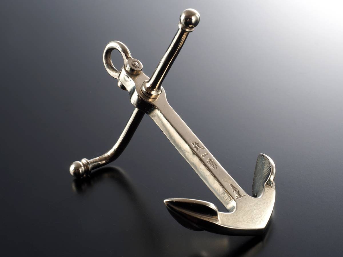 Commemorative Anchor made from the Mikasa Warship Material.jpg