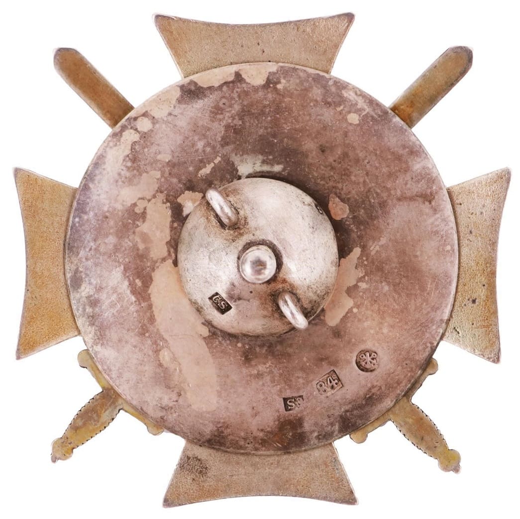 Cross For Service In The Caucasus 1864 made by  Carl Siewers workshop.jpg