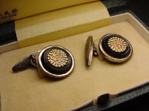 cuff_05.jpg