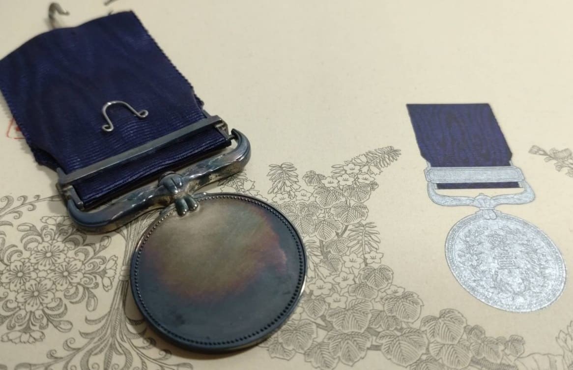 Dark  Blue Ribbon medal April 10, 1979.jpg