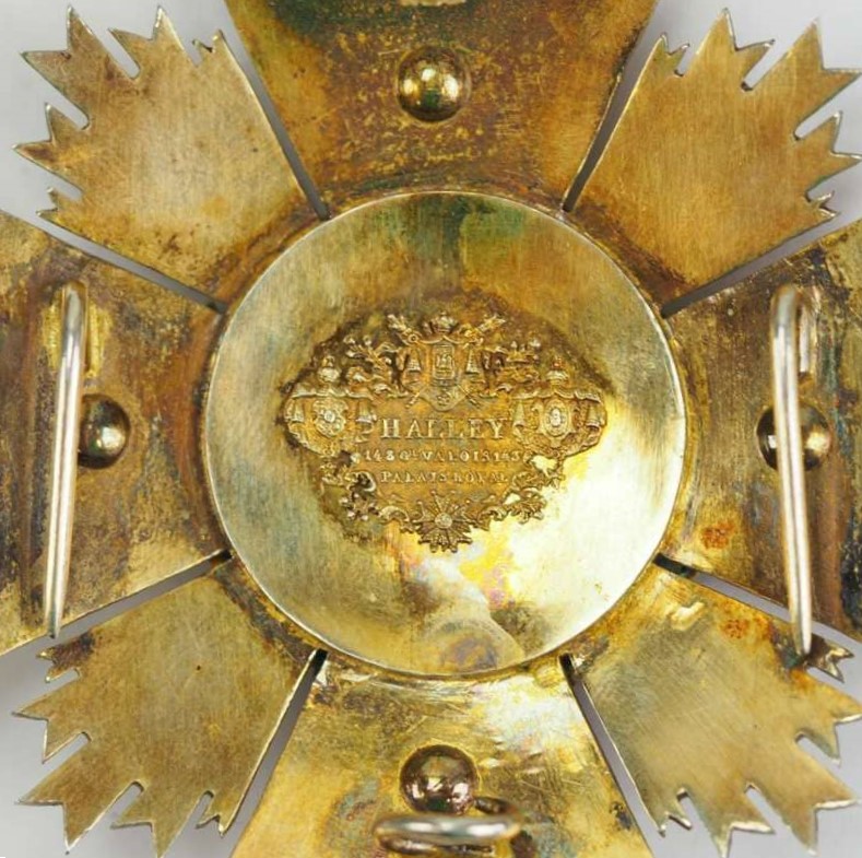 De  luxe Halley-made breast star from the 1855-1867 time period.jpg
