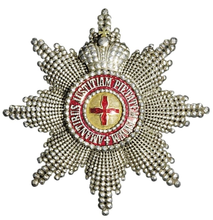 Diamond-cut Breast Star with Crown made by Nichols&Plinke.jpg