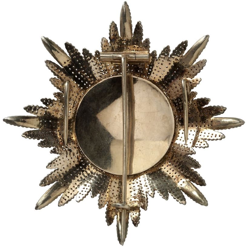 Diamond-cut  French-made St.Anna order breast star.jpg