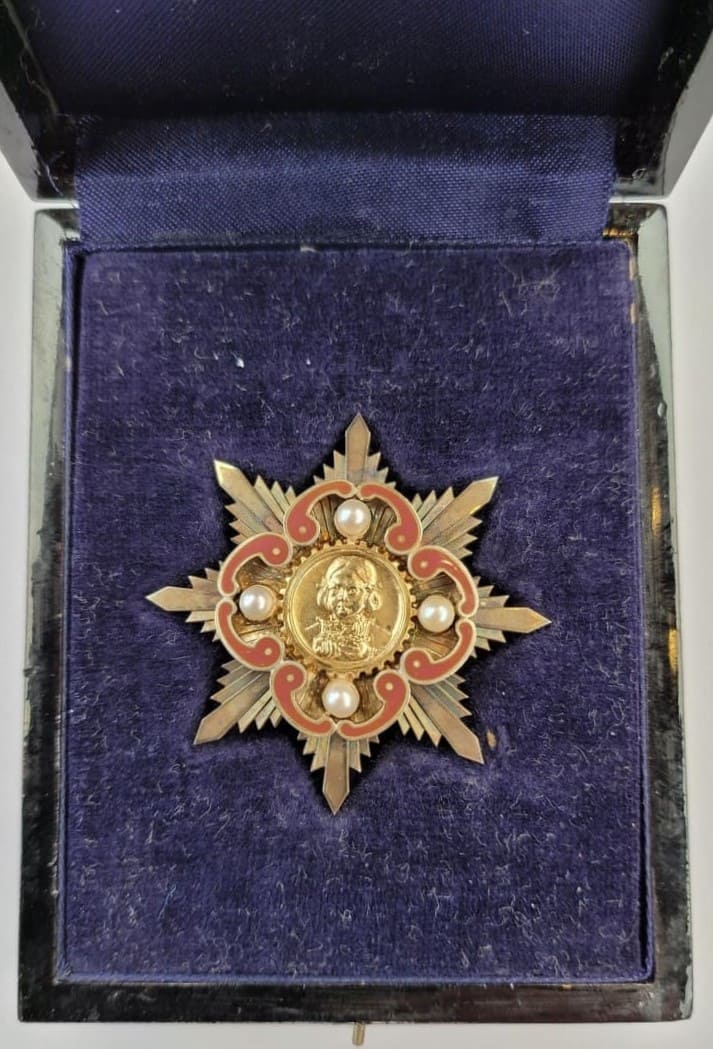 Diligent  Labor  Badges.jpg