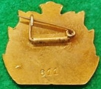 Disabled Veterans Wifes Association Numbered Badge-大日本傷痍軍人会徽章.jpg